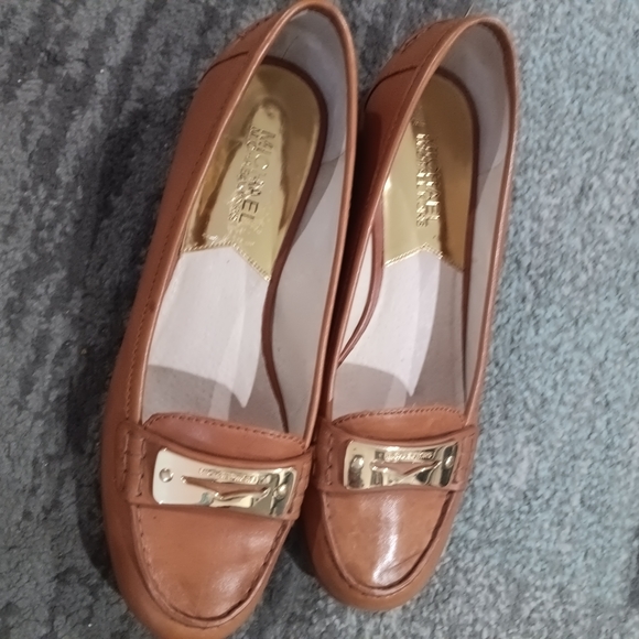 Michael Kors Tan Loafers with Gold Accents - Picture 2 of 3